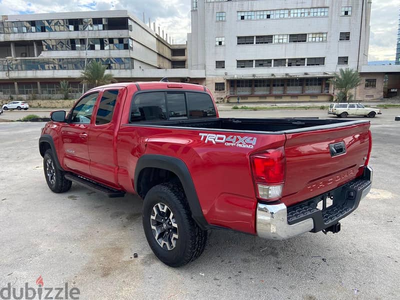 Toyota Tacoma TRD Offroad 2017 , 67KM , Screen ,Camera 3