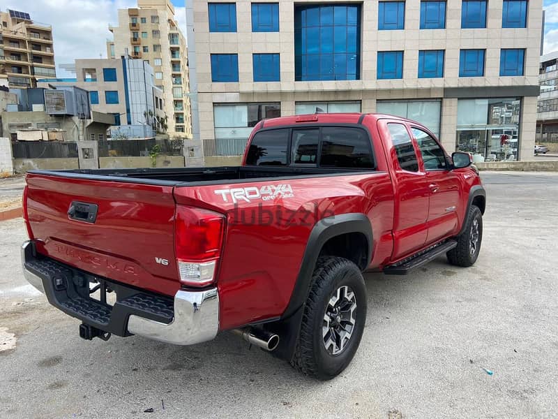 Toyota Tacoma TRD Offroad 2017 , 67KM , Screen ,Camera 10