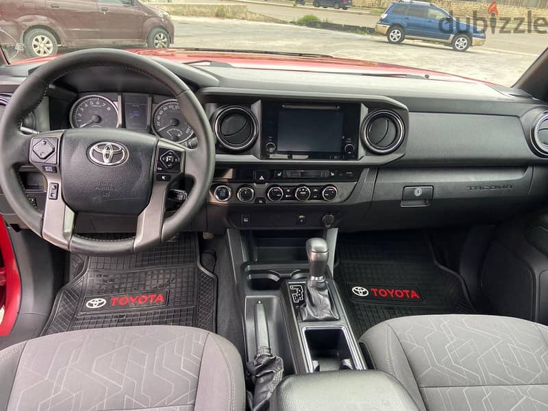 Toyota Tacoma TRD Offroad 2017 , 67KM , Screen ,Camera 11