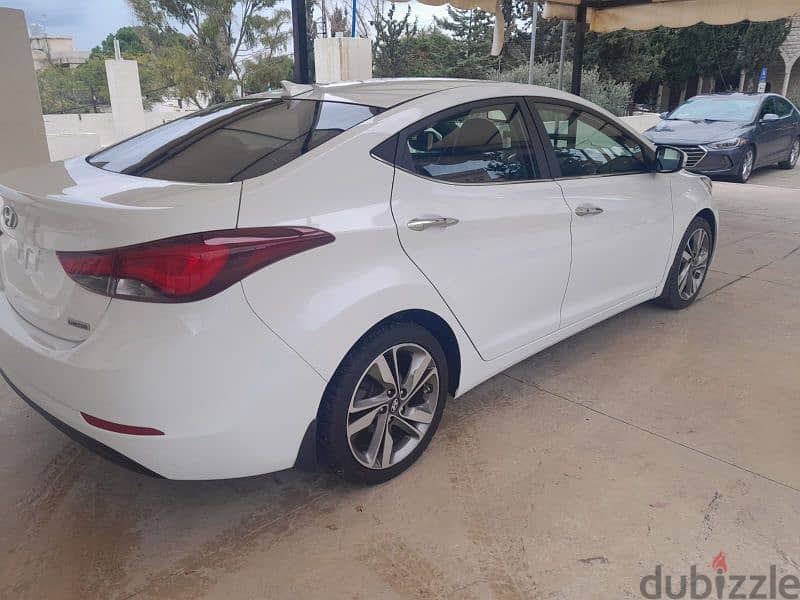 Hyundai Elantra 2016 Limited 3