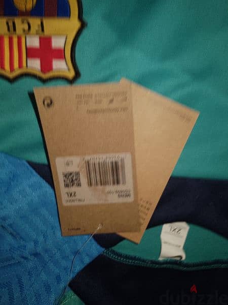 barcalona training kit 2023/24 (negotiable price) brand new original 3