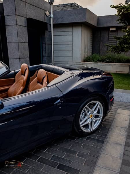 Ferrari California T 2015, Under Warranty@Ferrari Leb, Only 18.000Km 9