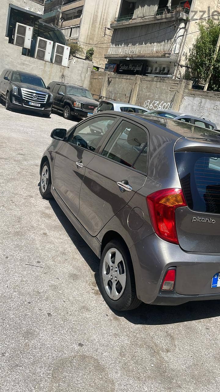 Kia picanto 2016 clean 1