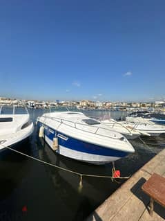 Boats with room moteurs suzuki 300 clean + with parking مينا الاوزاعي