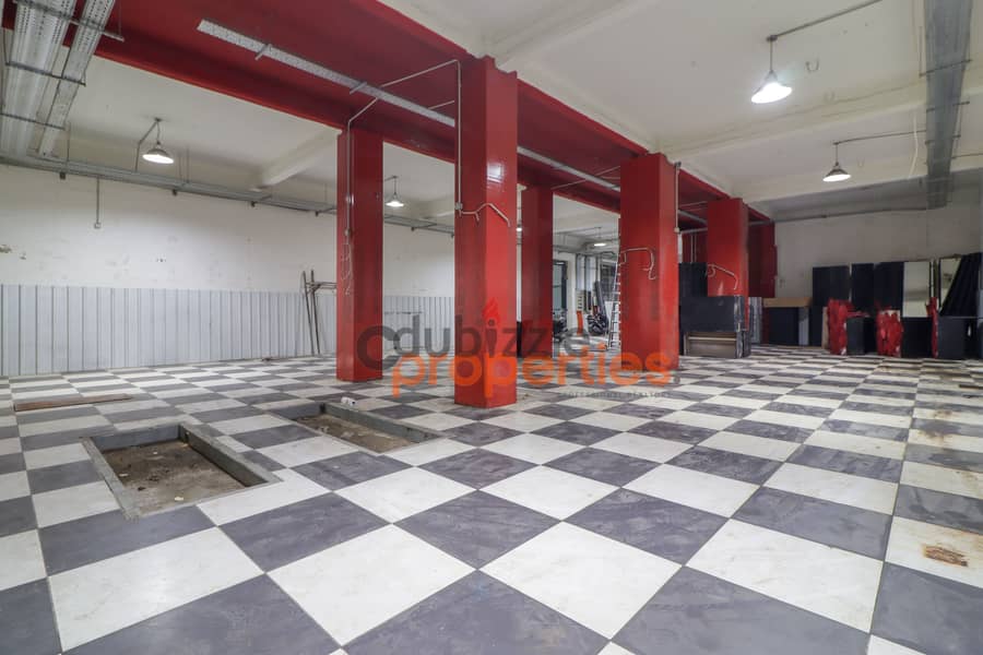 Showroom + Warehouse For Rent in Bourj Hammoud صالة عرض+مستودع للاجار 7