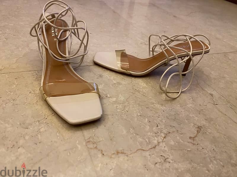 Zara White Half Heels New Condition size 39 fits 38 1