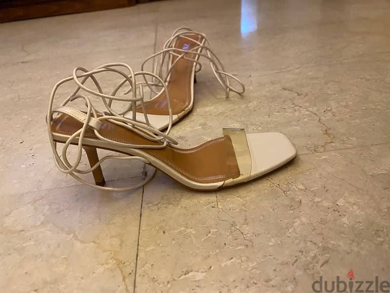 Zara White Half Heels New Condition size 39 fits 38 2