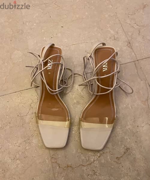 Zara White Half Heels New Condition size 39 fits 38 6