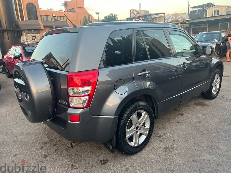 Suzuki Grand Vitara 4WD 2.7L V6 5