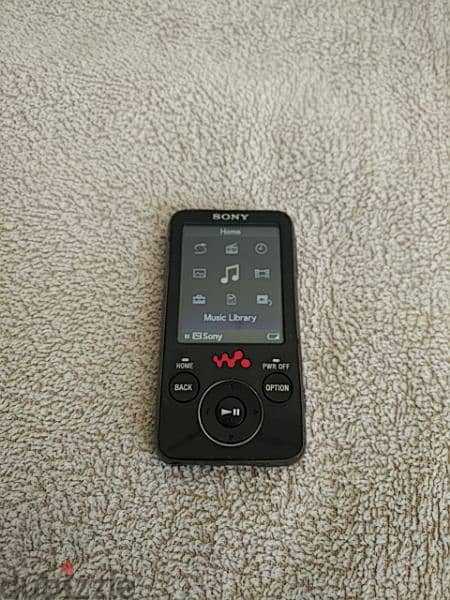 Sony Audio portable - Not Negotiable 1