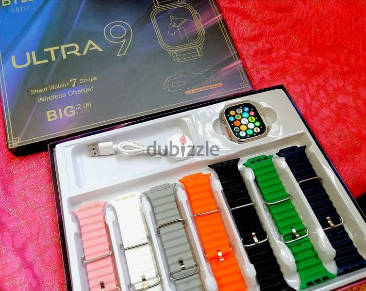 DT900 ULTRA 9 + 7 STRAPS  SMART WATCH
WORKS ON ALL PHONES 1