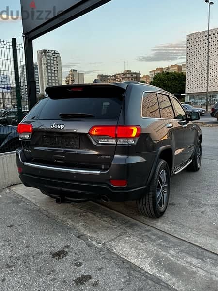 Jeep Grand Cherokee 2018 5