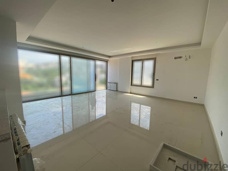 Apartment for sale in Naqqache شقة للبيع بالنقاش 1