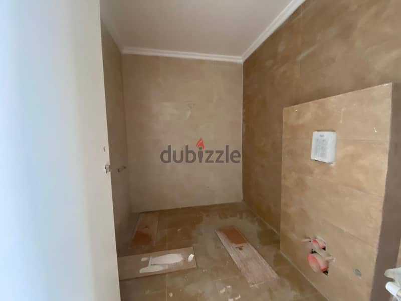 Apartment for sale in Naqqache شقة للبيع بالنقاش 5