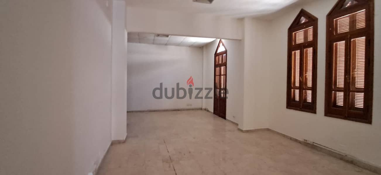 Office for rent in Down Town مكتب للإيجار في الداون تاون 4