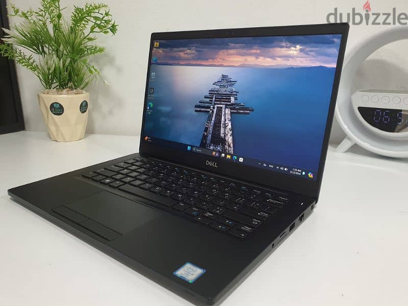 Dell Latitude 7390 1