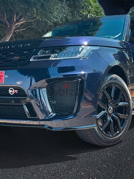 2016 Range Rover Sport Look SVR 2021 10