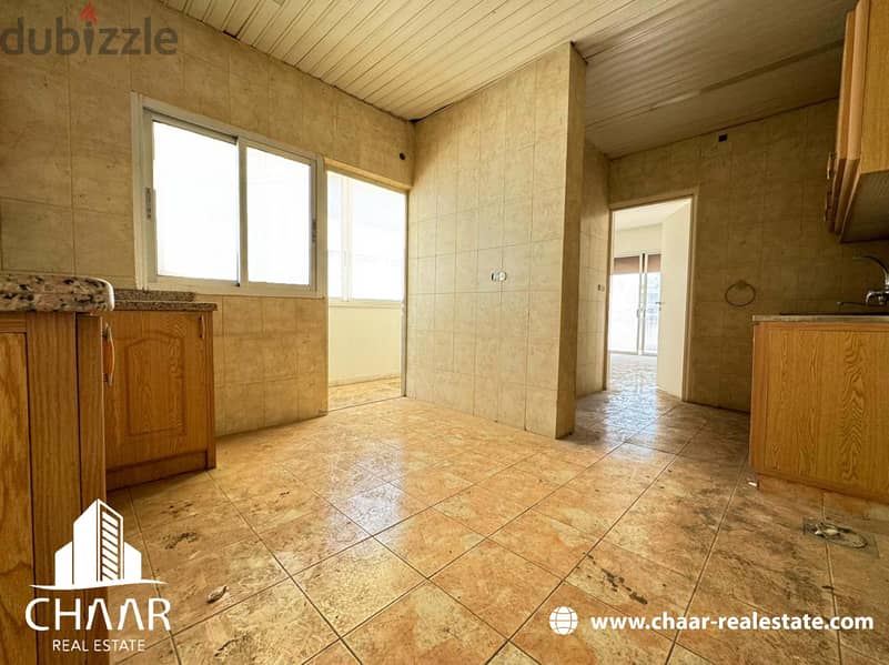 #R2084 - Spacious Apartment for Rent in Badaro 6