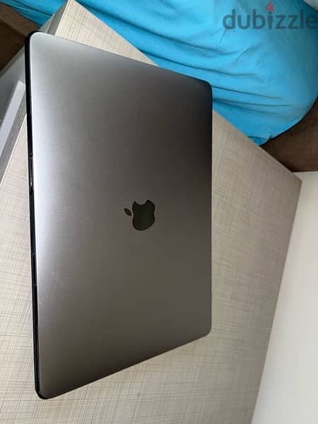 Apple Macbook Pro M2 13.3” (2022) 7