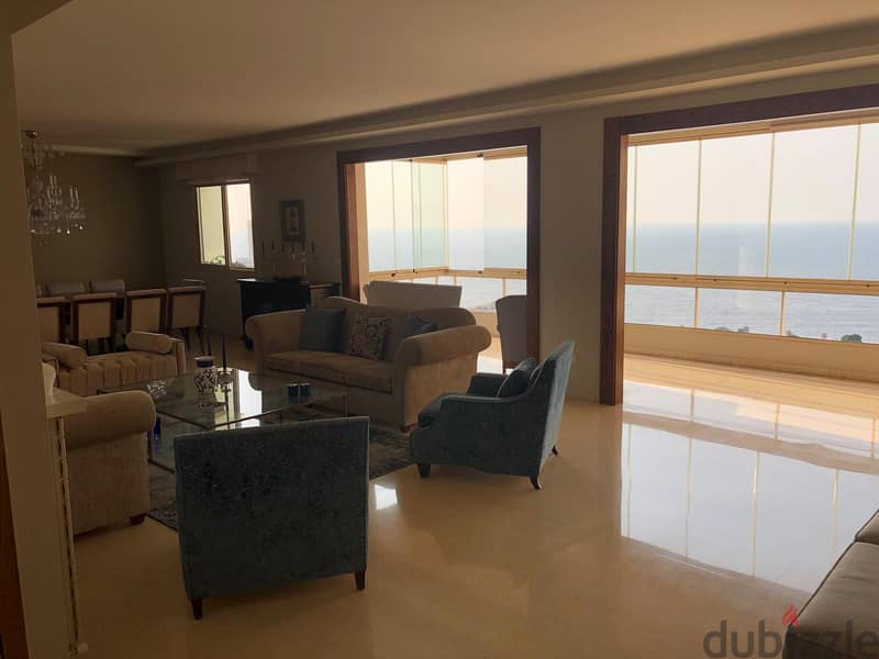 L16047-Spacious Luxurious Apartment For Sale In Hamra, Ras Beirut 1