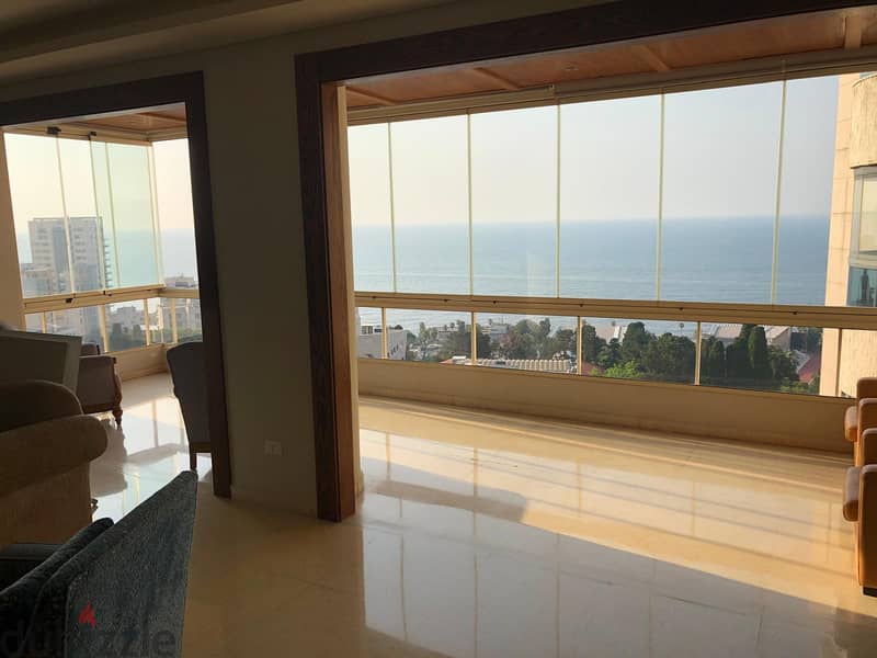 L16047-Spacious Luxurious Apartment For Sale In Hamra, Ras Beirut 4