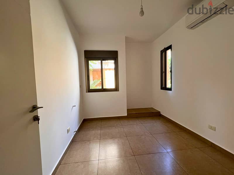 L16048-3 Bedrooms Apartment For Sale In Achrafieh, Geitawi 3