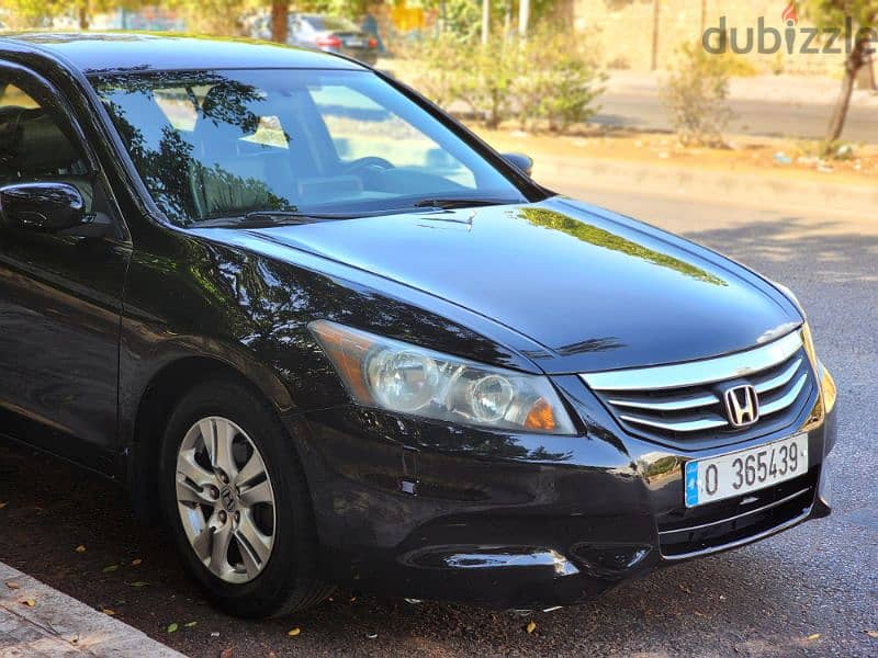 Honda Accord 2011 4