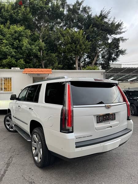 Cadillac Escalade 2018 8