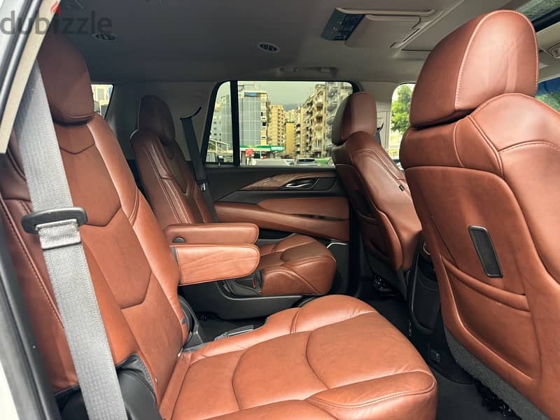 Cadillac Escalade 2018 10