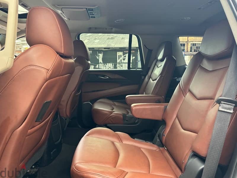 Cadillac Escalade 2018 11