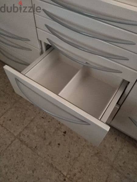 dental cabinet 2