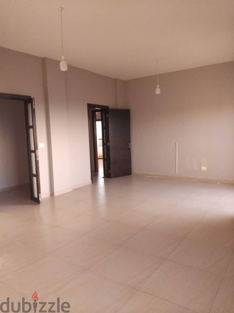 Apartment for sale in Aamshit شقة للبيع بعمشيت 0