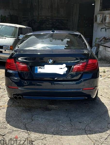 BMW 5-Series 2012 5