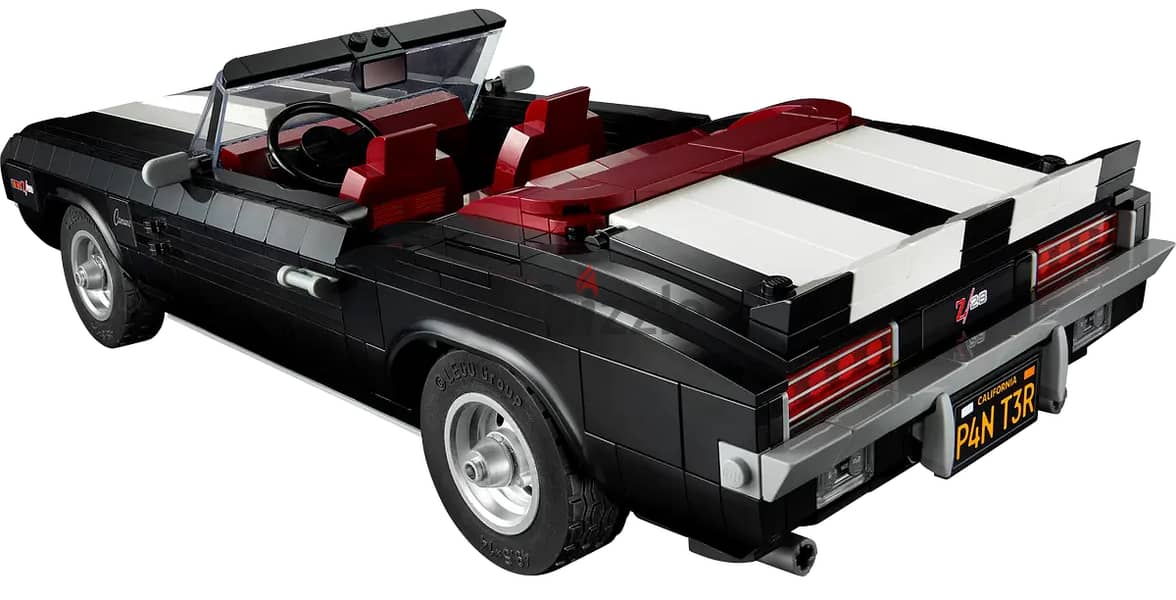 LEGO® Chevrolet Camaro Z28 1456 Pieces 18+ 2