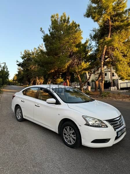 Nissan Sentra 2014 (Rymco) 1 Owner 3