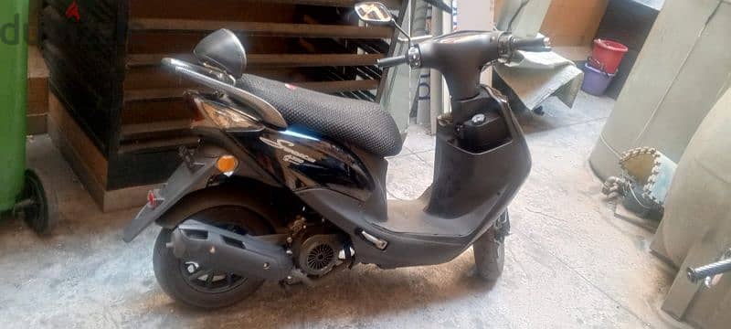 Sweet Azzo 2024 150 as new 2