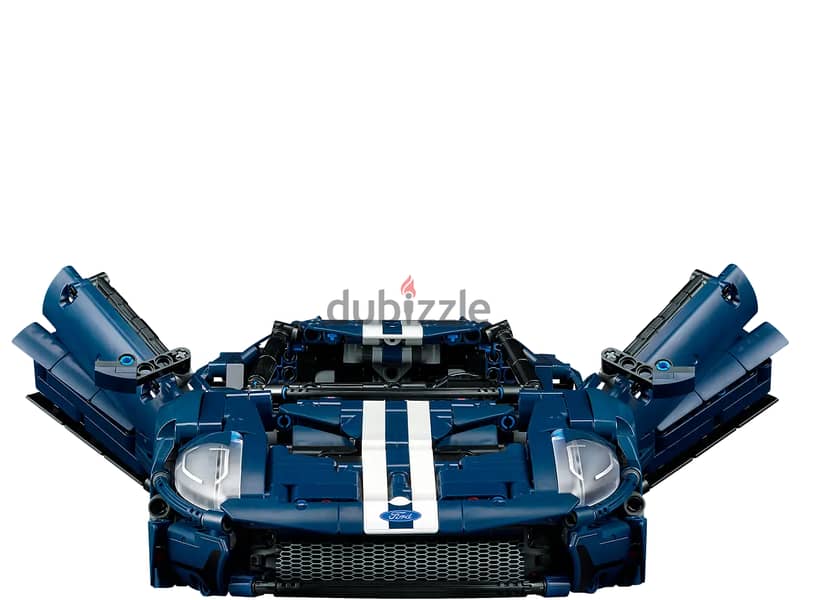 LEGO® 2022 Ford GT 1468 Pieces 18+ 3