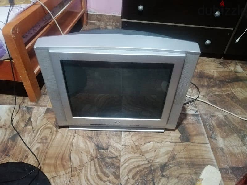 jvc TV 20$. ٢٠$ تلفزيون نظيف 0