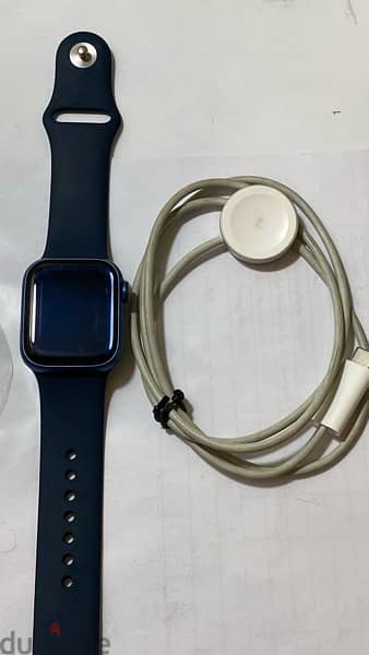 Apple Watch series 7 41mm like new 11