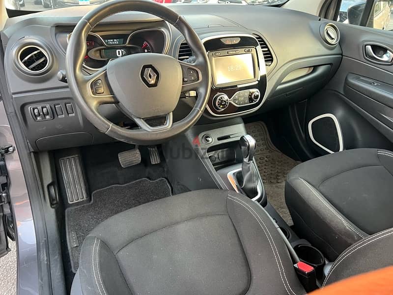 Renault Captur One owner 54k kms 6