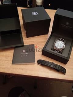 Victorinox  maverick ( quartz )