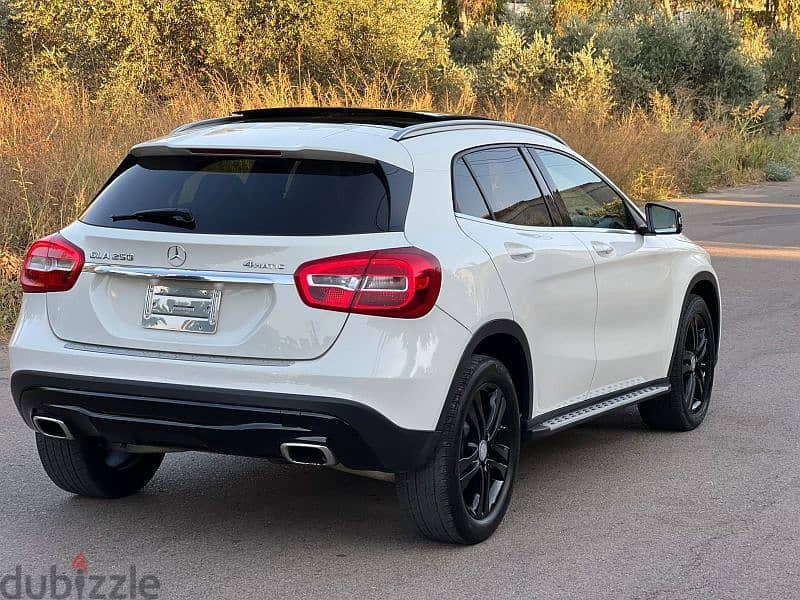 Mercedes-Benz GLA-Class 2016 13