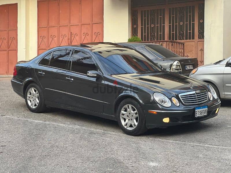 Mercedes-Benz E-Class 2003 3