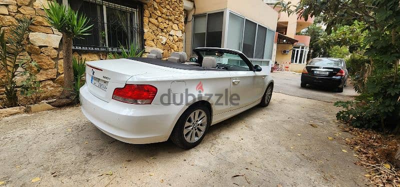 BMW 1-Series 2009 11