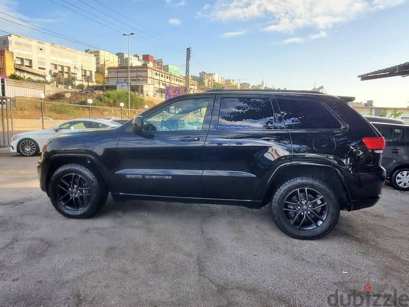 Jeep Grand Cherokee 2017 1