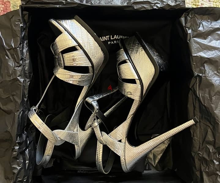 saint laurent heels 1