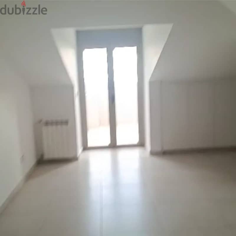 Duplex for sale in Monte Verde دوبليكس للبيع في المونتي فيردي 8