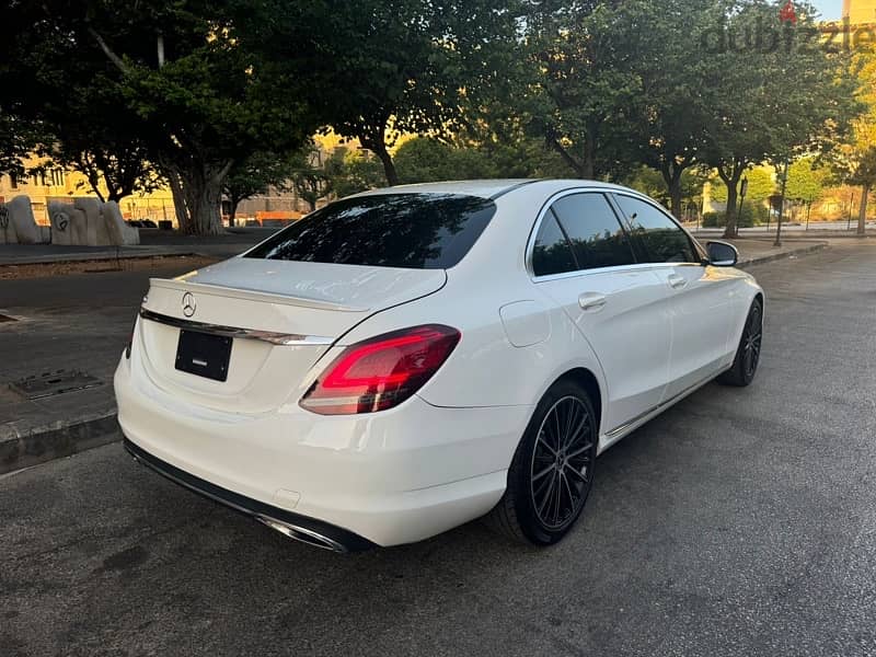 Mercedes-Benz C-Class 2019 7