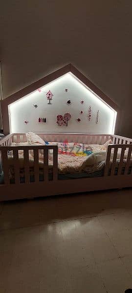 bed for kid 1