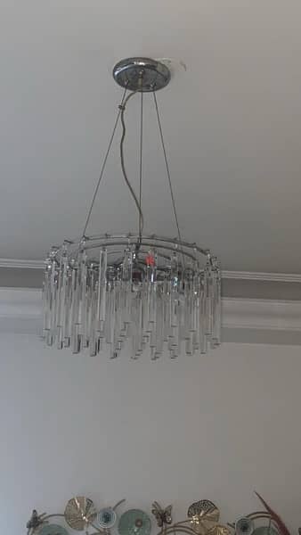 3 Chandeliers 0